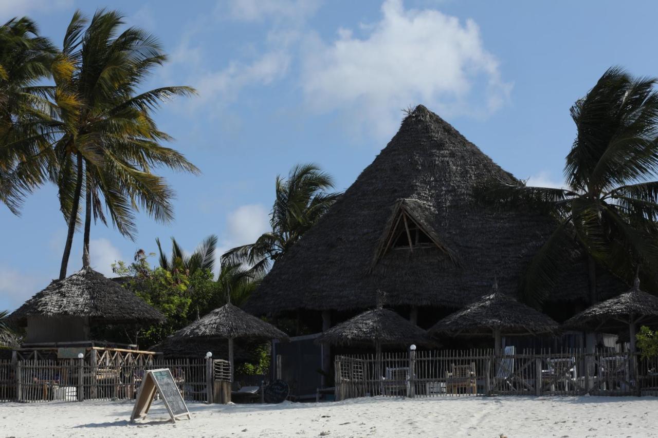 Bahari Pizza Restaurant Bungalows Jambiani  Bagian luar foto